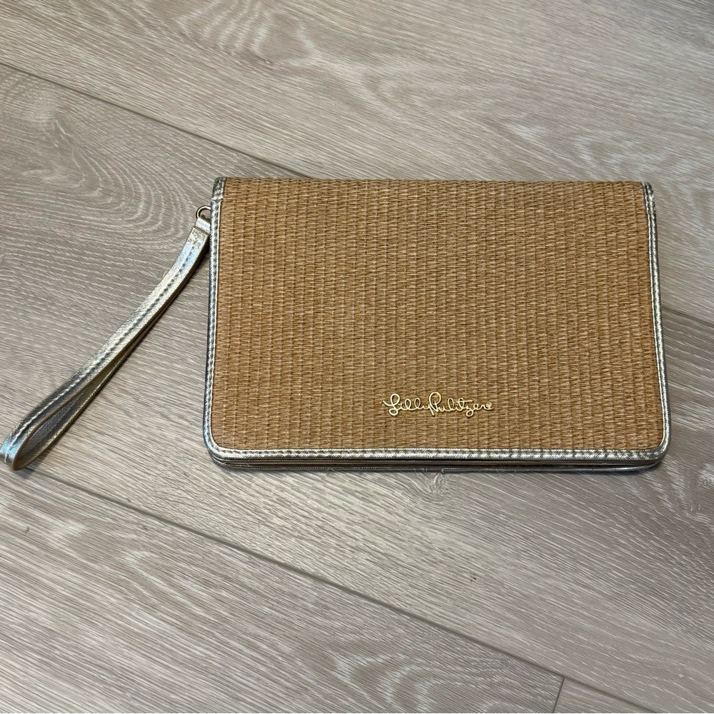 Lilly Pulitzer Tan Woven Straw Wristlet with Gold Trim